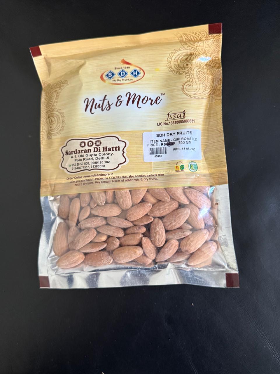 PREMIUM ALMONDS/BADAM (ROASTED AND LIGHTLY SALTED) 250g