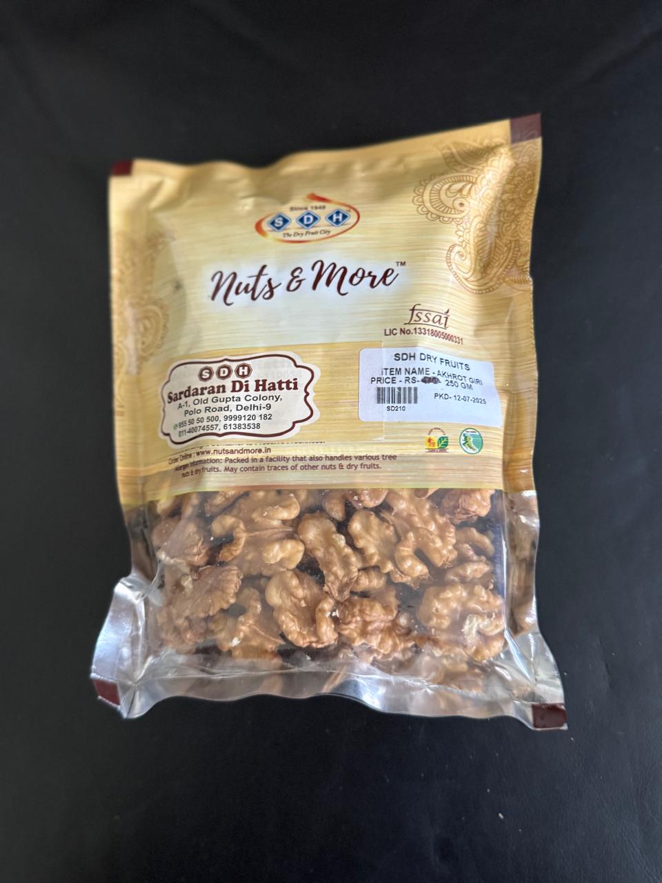 PREMIUM WALNUTS/AKHROT GIRI 250g